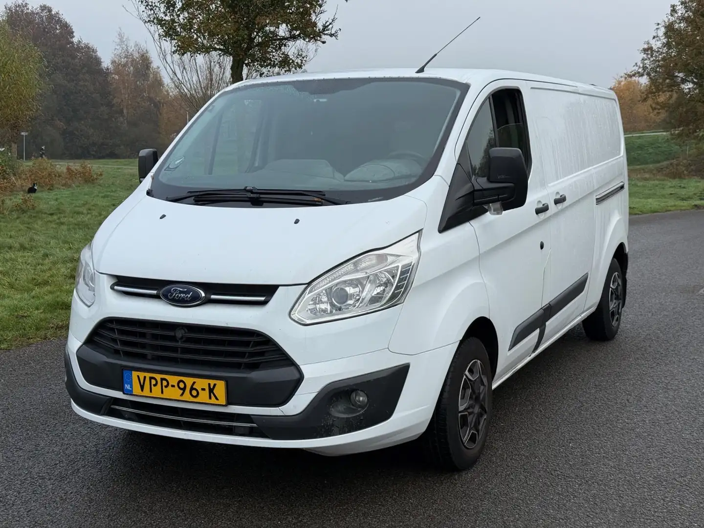 Ford Transit Custom 320 2.0 TDCI L2H1 Trend | tik motor | Blanc - 2