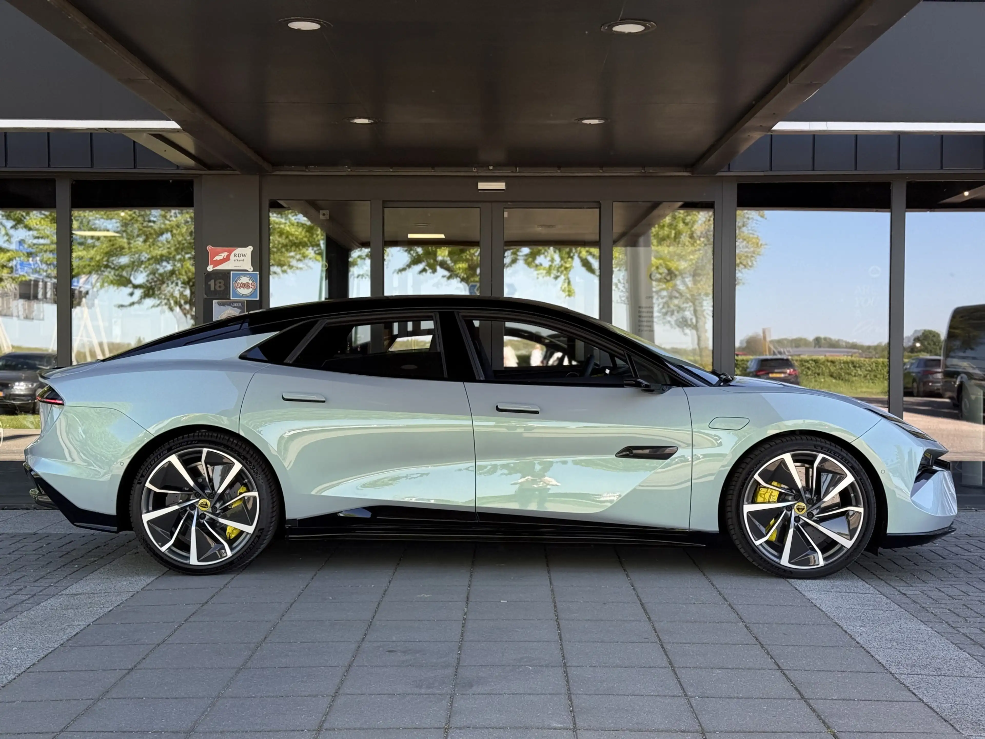 Lotus Emeya R 102 kWh Keramische remmen ALLE opties — photo 4