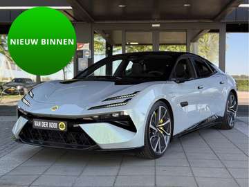 R 102 kWh Keramische remmen  ALLE opties