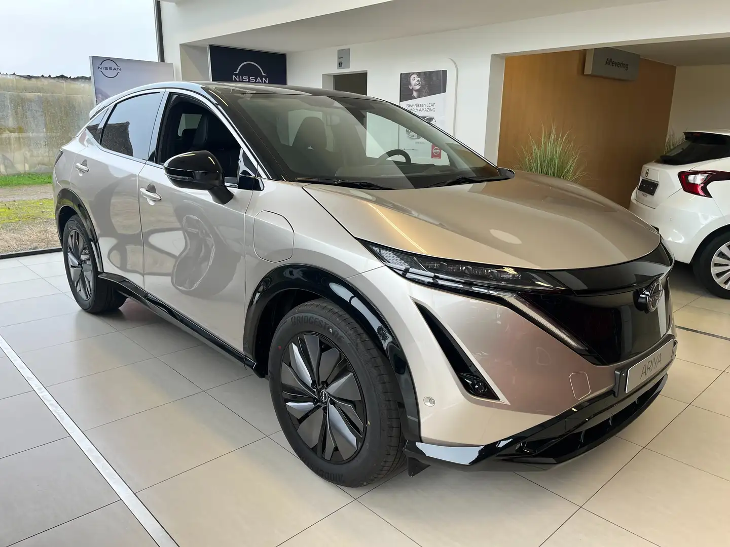 Nissan Ariya 87 kWh Evolve + 22 kw lader Or - 2