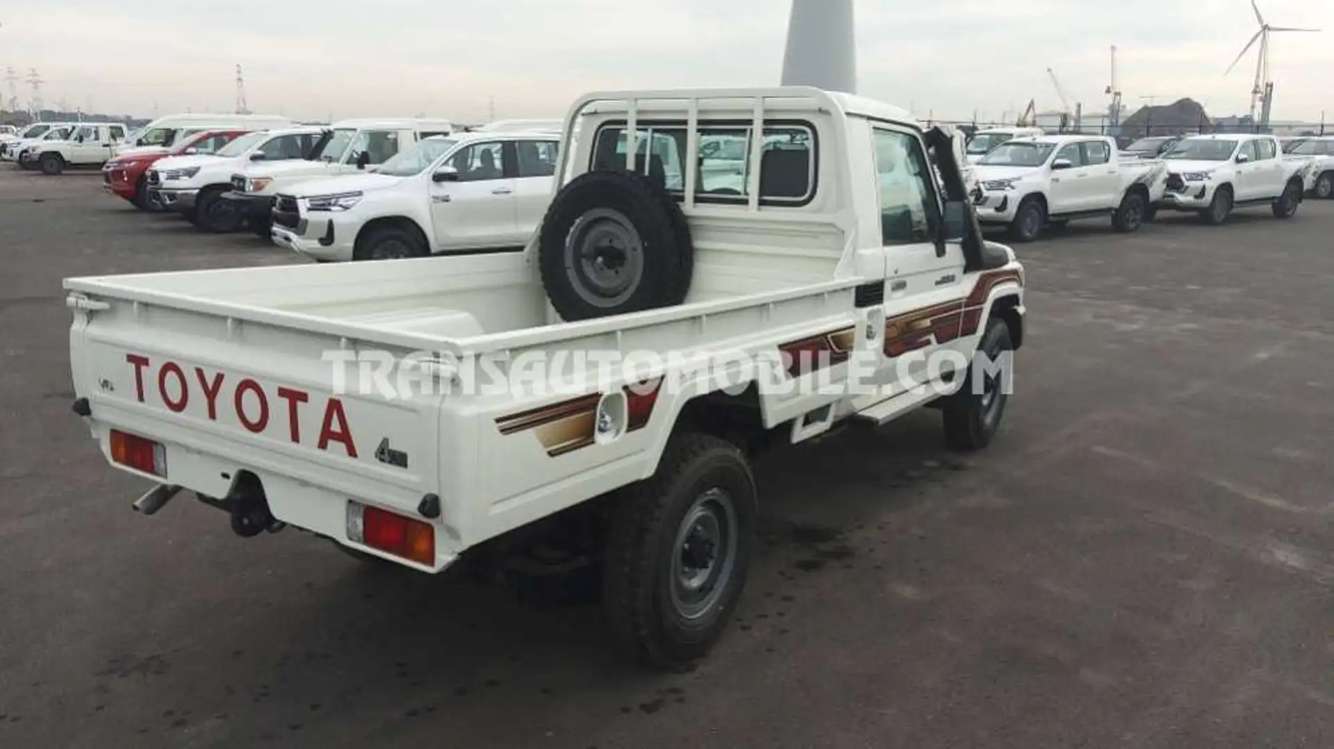 Toyota Land Cruiser GRJ - EXPORT OUT EU TROPICAL VERSION - EXPORT OUT Beige - 2
