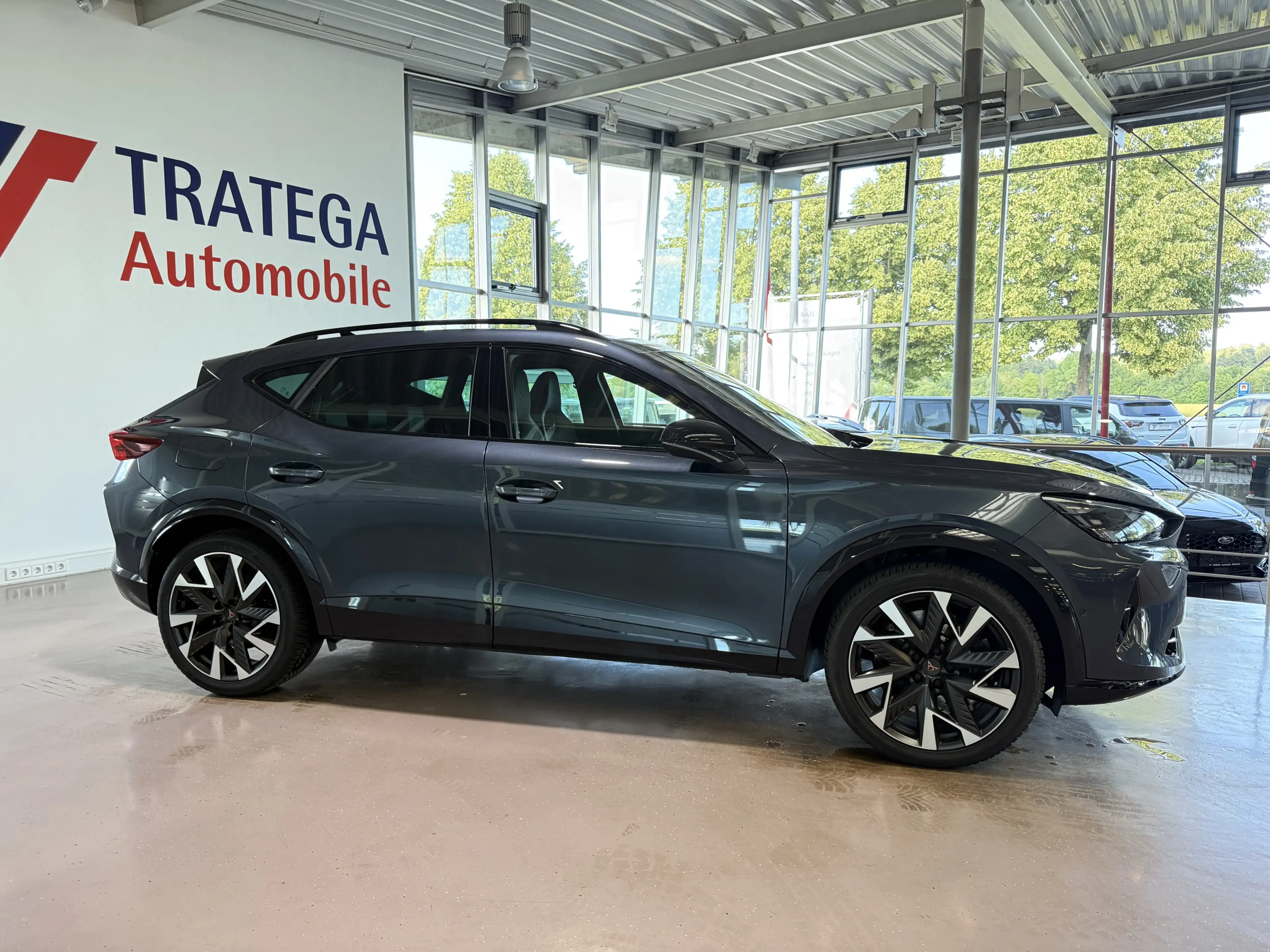 CUPRA Formentor VZ - Matrix Pano Sennheiser Leder AHK — photo 8
