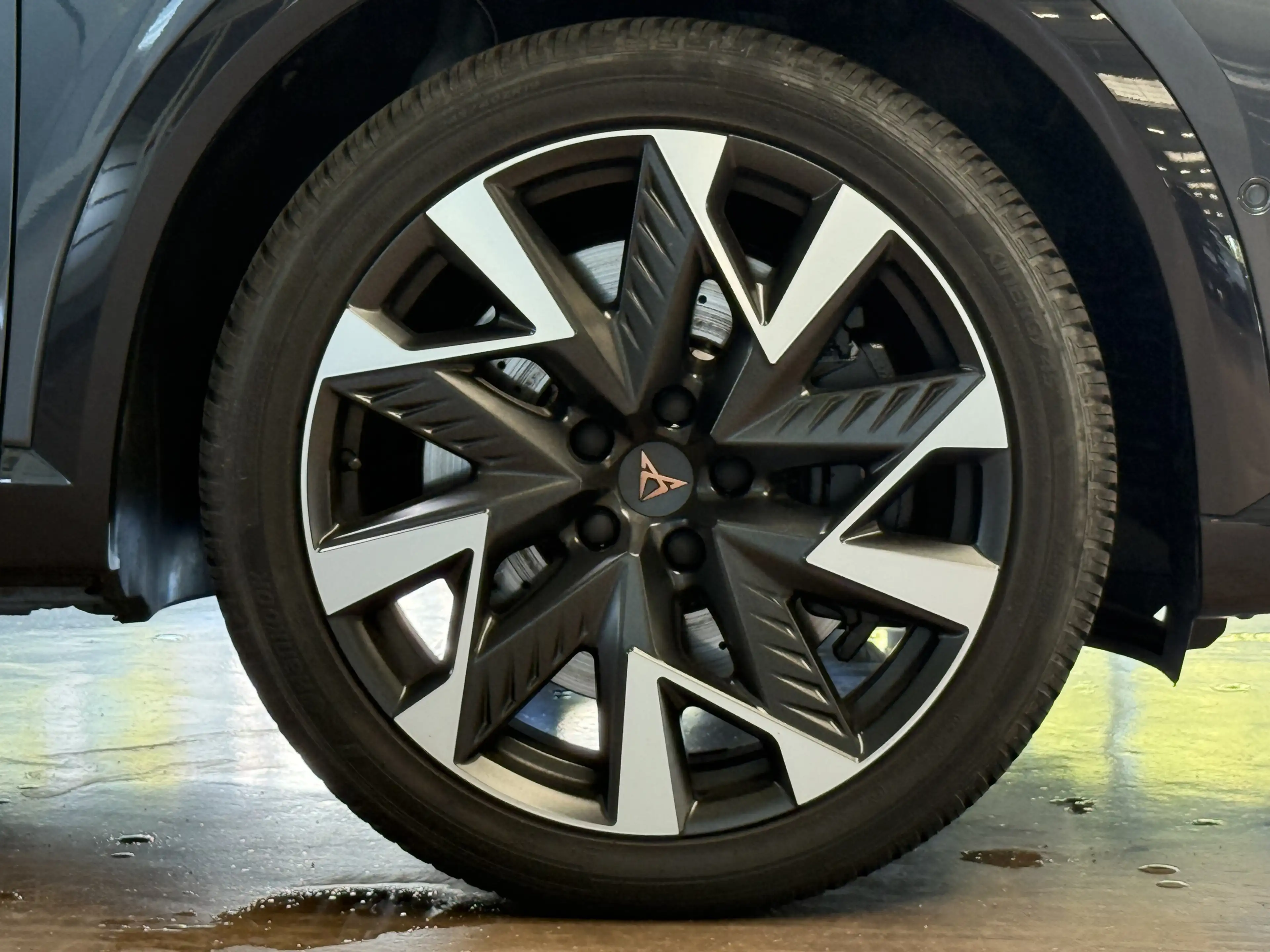 CUPRA Formentor VZ - Matrix Pano Sennheiser Leder AHK — photo 9