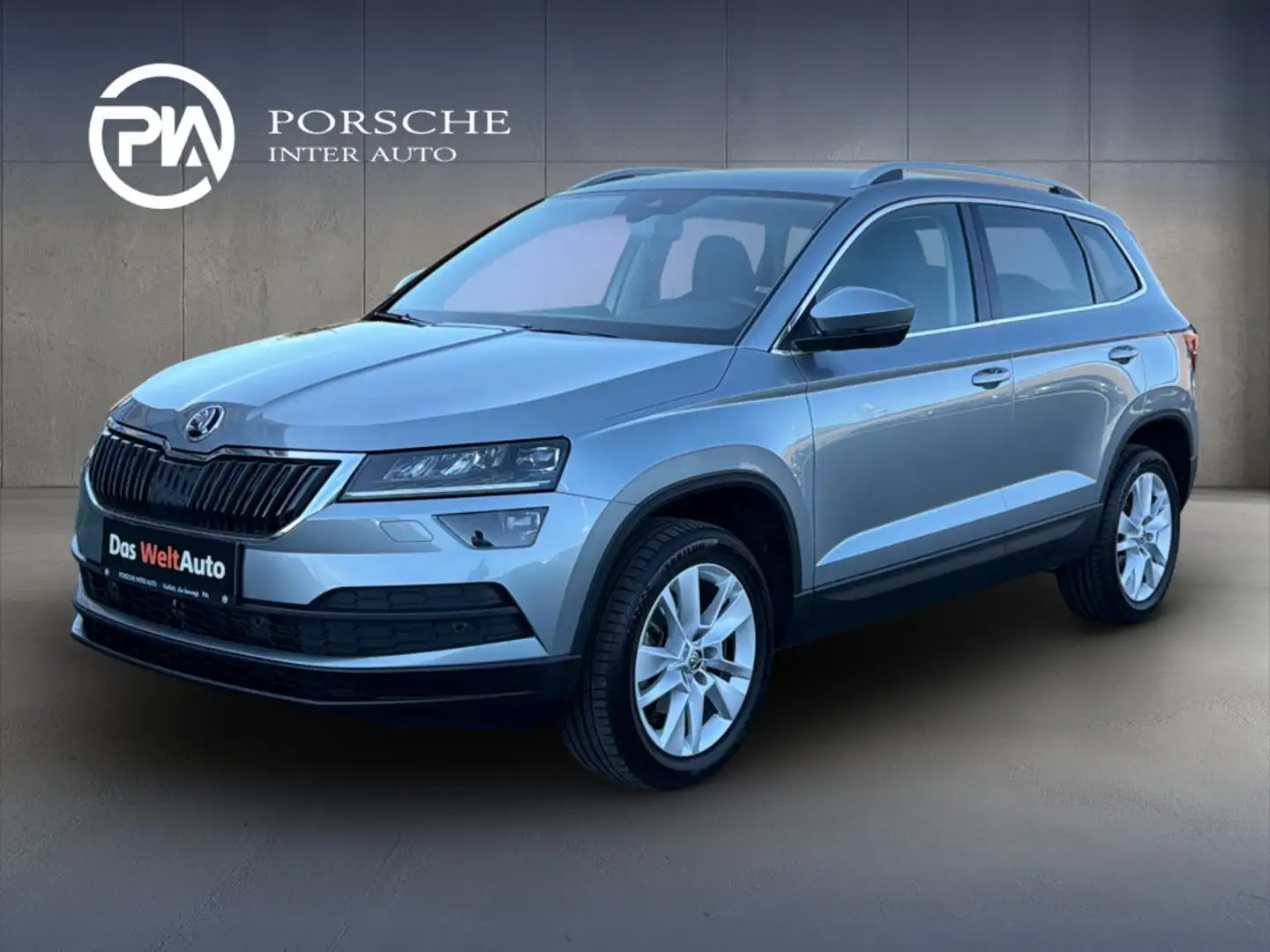 Skoda Karoq Style 125 TSI DSG ACT Grau - 1