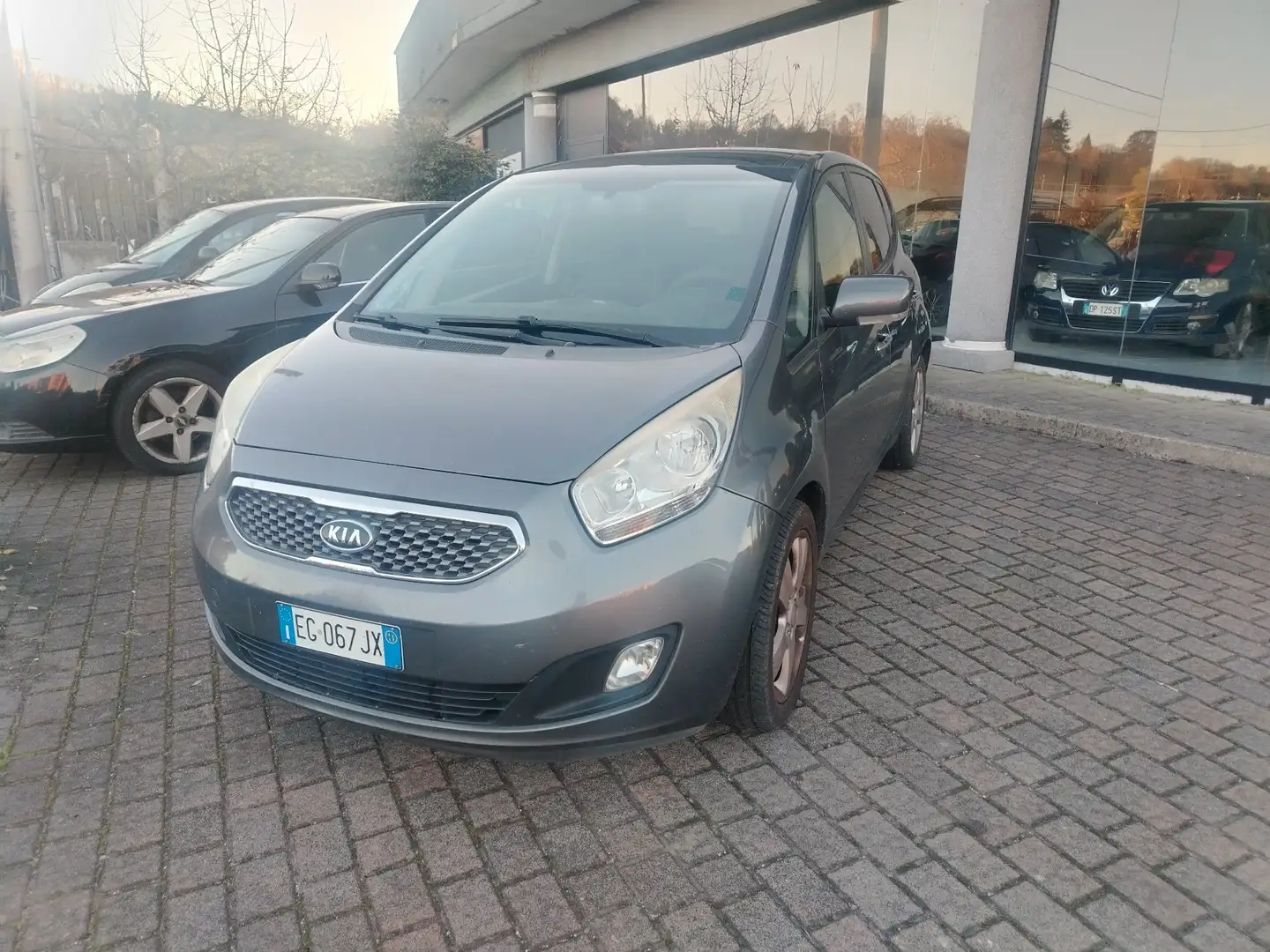 Kia Venga Venga 1.6 crdi promo black days Grigio - 1