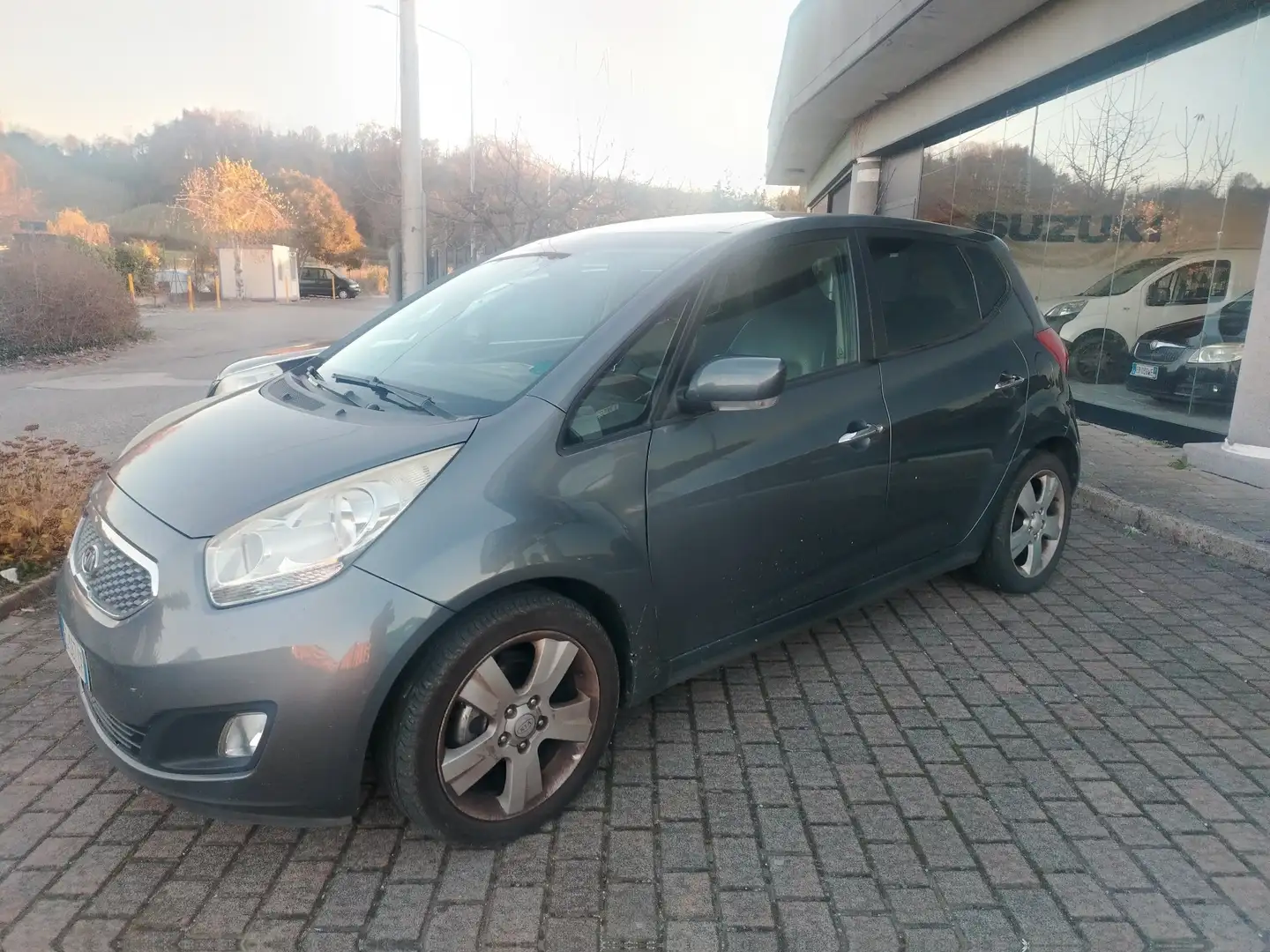 Kia Venga Venga 1.6 crdi promo black days Grigio - 2