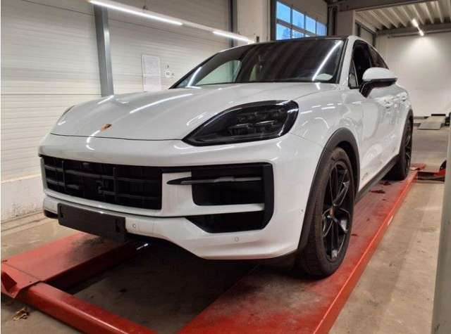 Porsche Cayenne Coupe GTS #LEICHTBAU SPORTP.! BURMESTER!