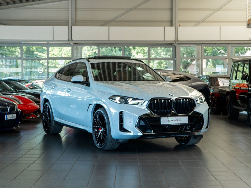 BMW X6 30d M Sport Pano Memo AHK B&W