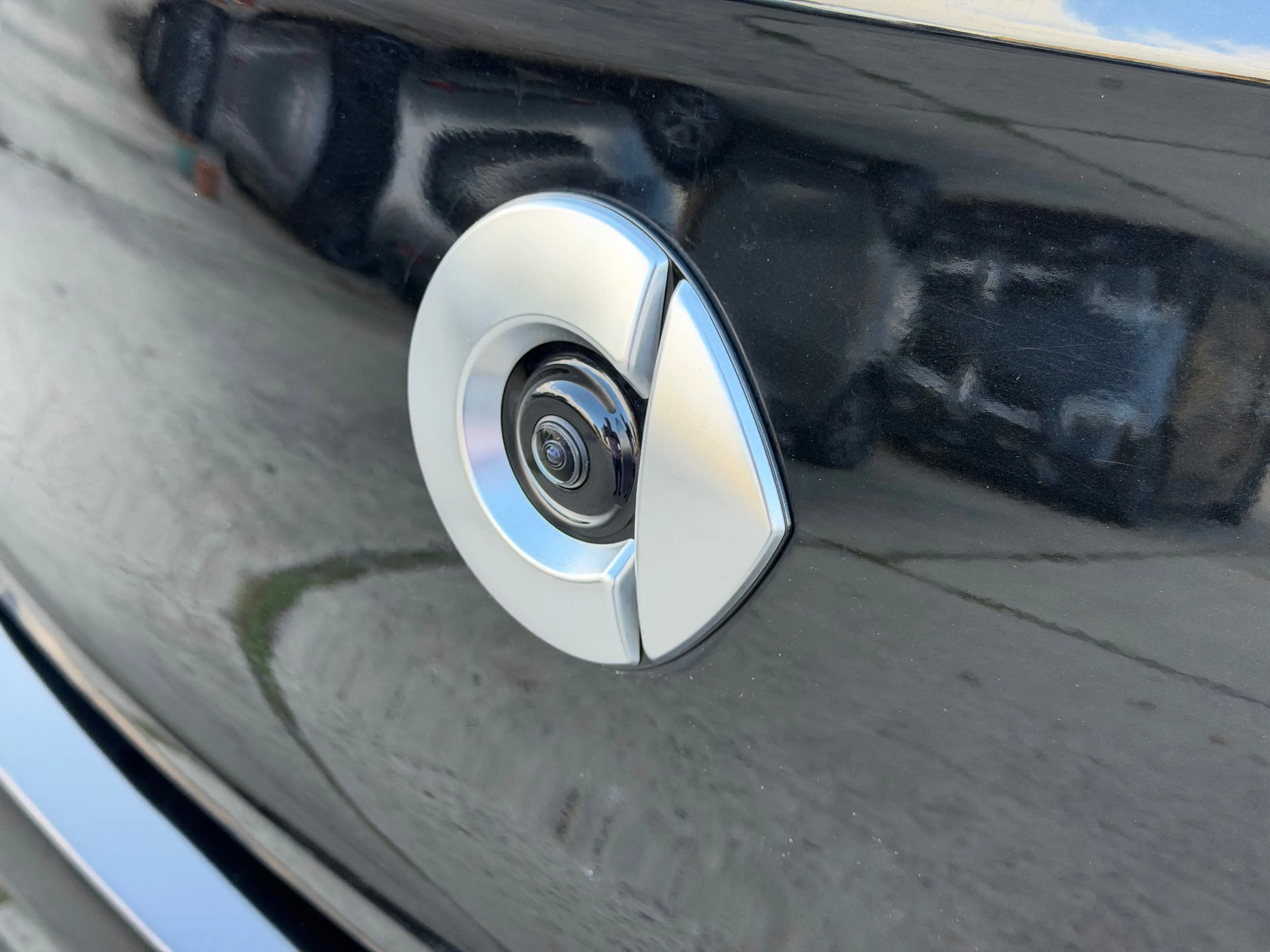 smart forFour Prime_Turbo 66kW90Ps_Leder_Rückfahrkamera_LED — photo 11