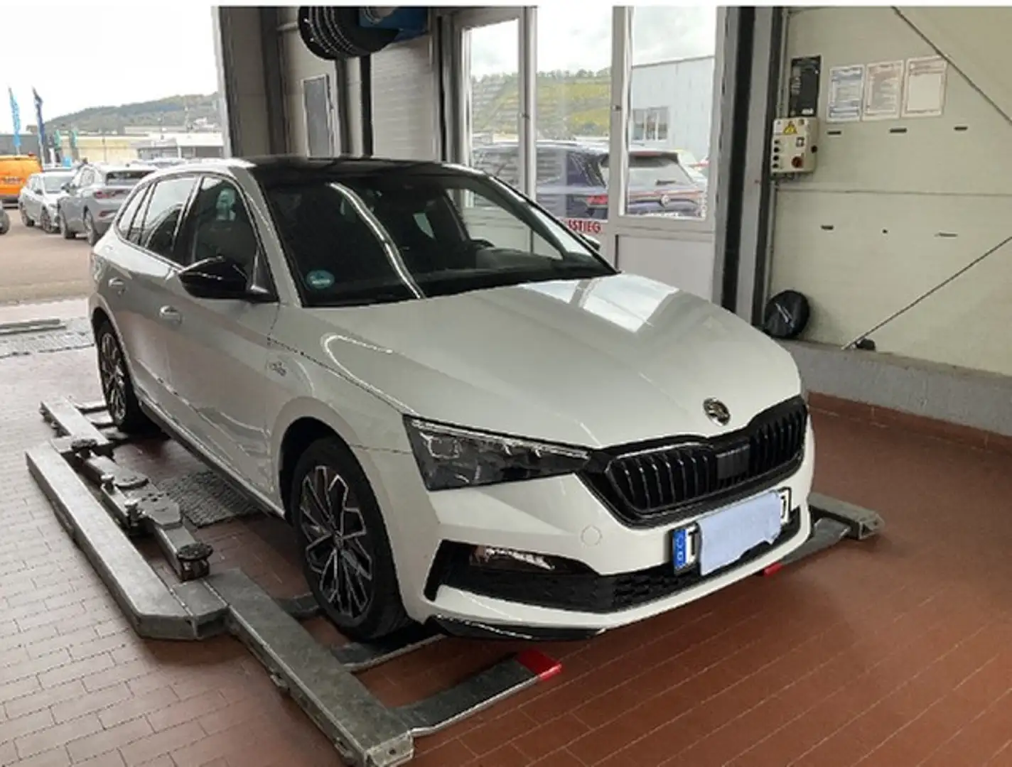 Skoda Scala 1.0 TSI Monte Carlo Pano, LED Weiß - 2