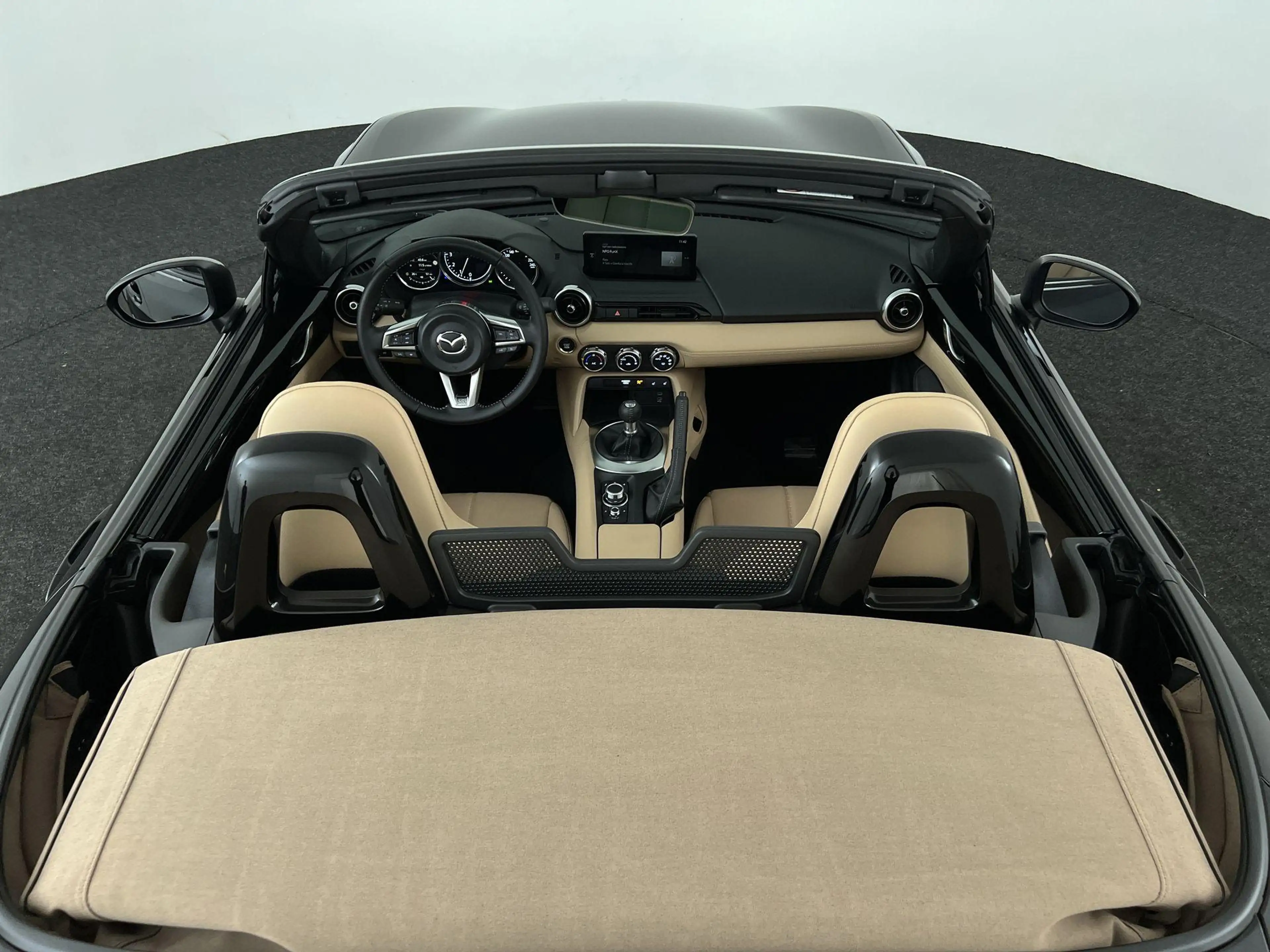 Mazda MX-5 1.5 SkyActiv-G 132 Kazari | Rijklaar | Demo — photo 14