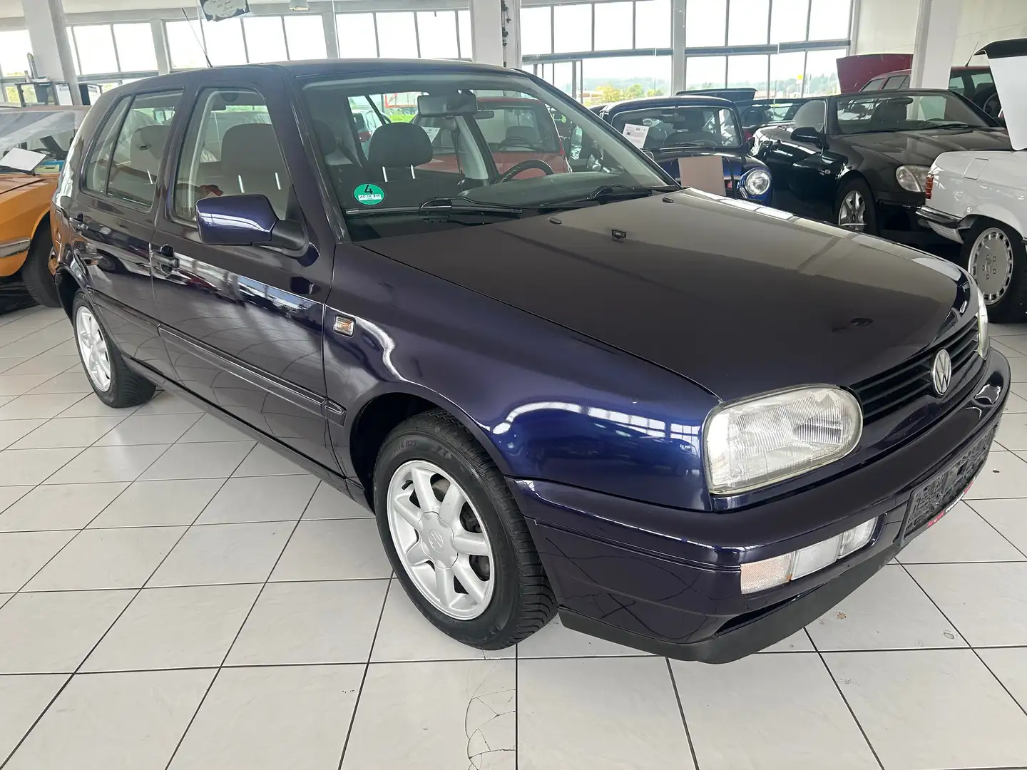 Volkswagen Golf Joker bis 2024 1Hand geb 1932 Blau - 1
