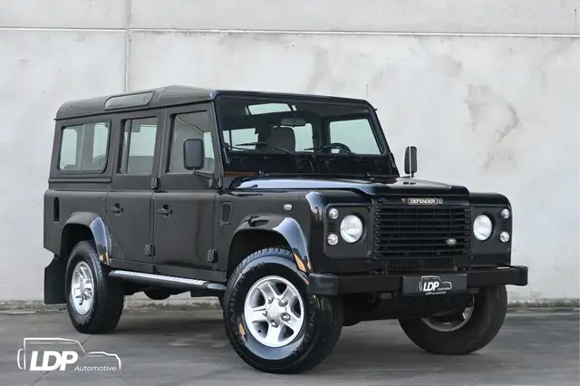 Land Rover Defender 2.5 Td5 S 110 9 ZIT
