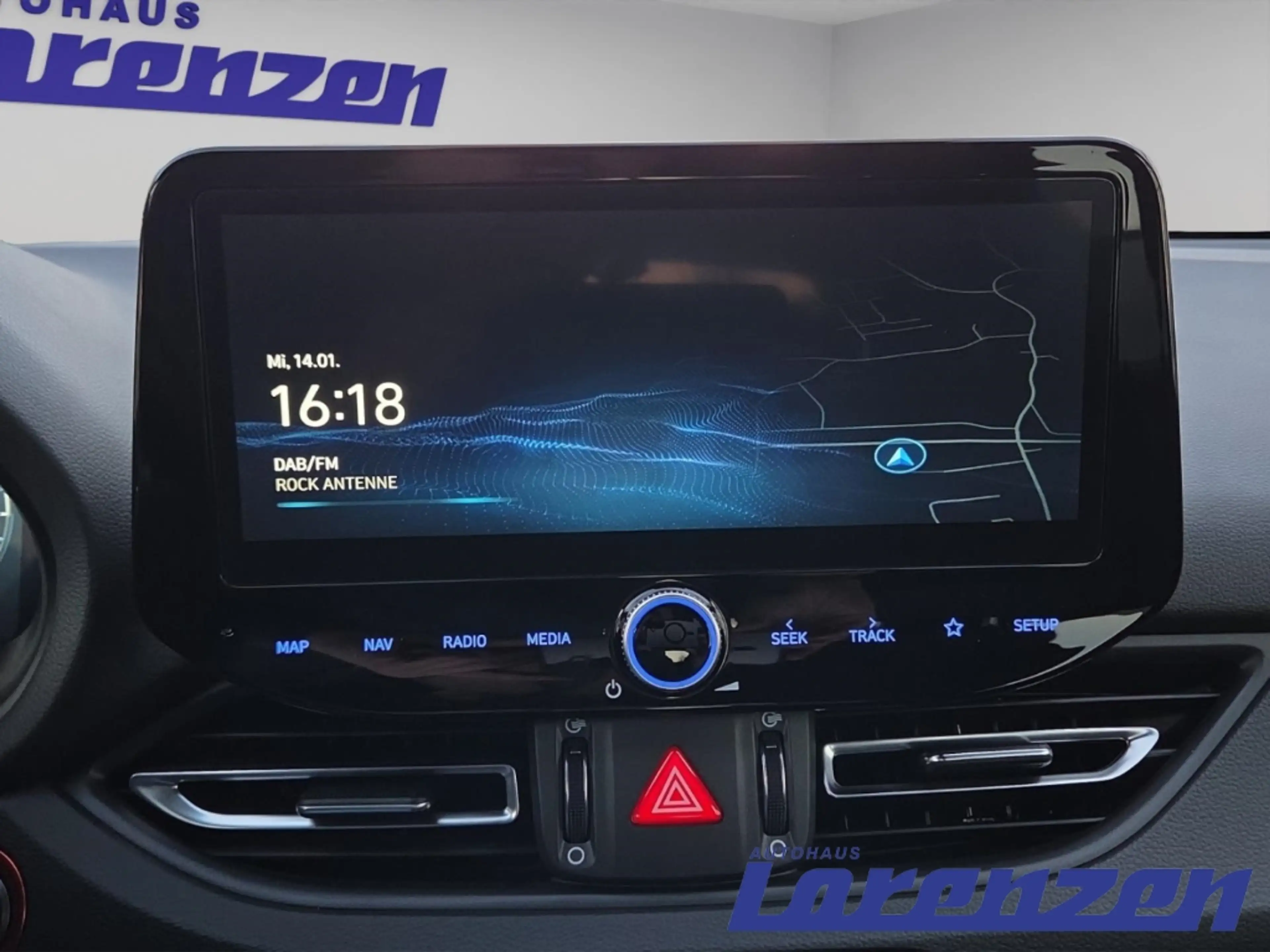 Hyundai i30 N Line Mild-Hybrid 1.5 T-Gdi 140PS 48V 6-MT 2 Spo — photo 13