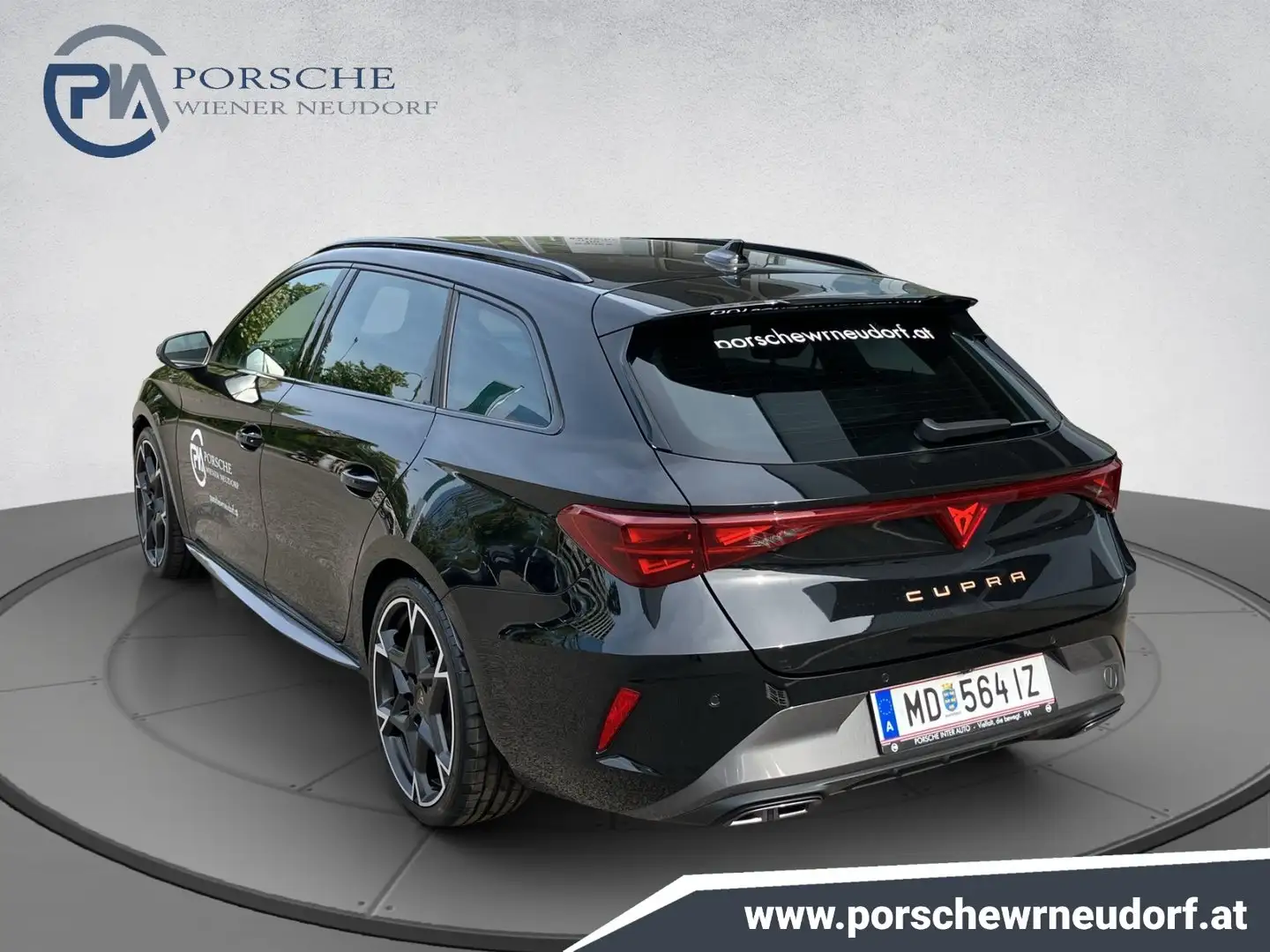 CUPRA Leon 1.5 eTSI DSG 150 PS Noir - 2