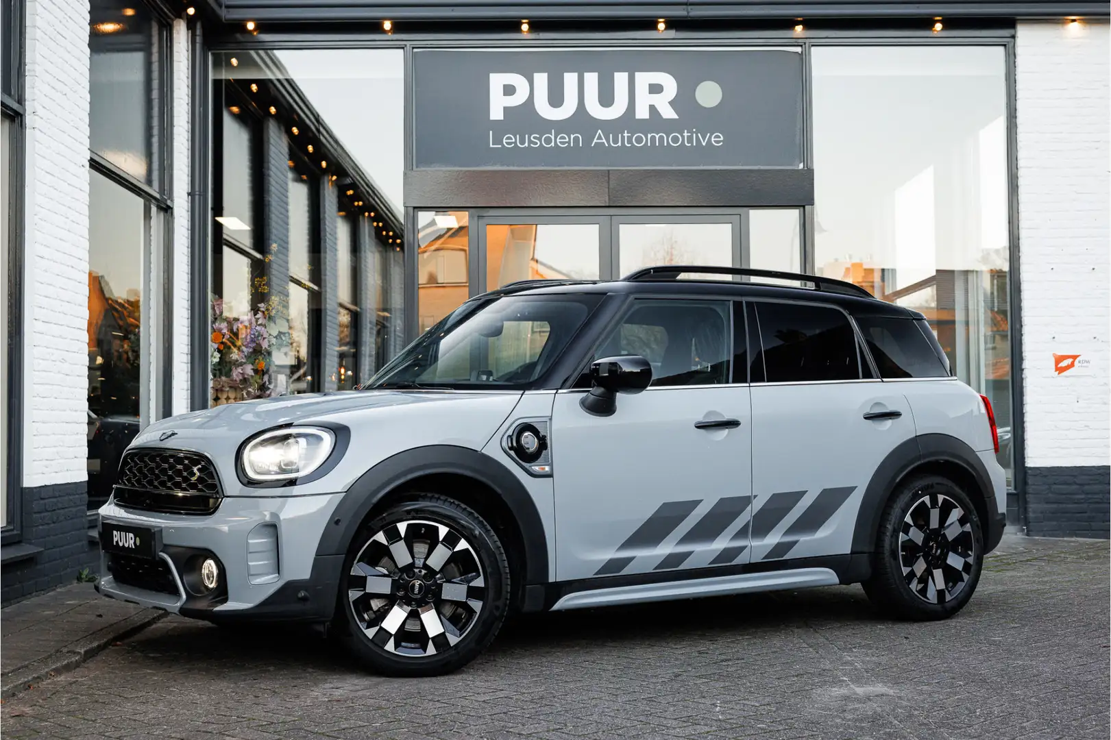 MINI Cooper SE Countryman ALL4 Untamed Pano - Harman Kardon - Camera - Activ Gris - 1