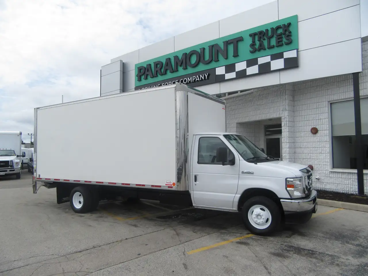 2022 Ford E-450 Super Duty DRW