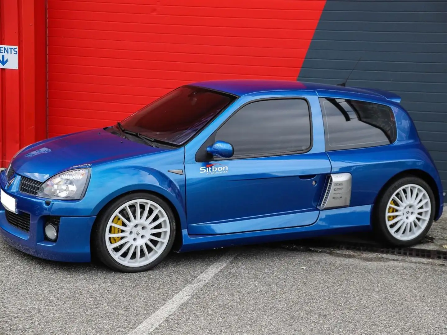 Renault Clio 3.0i V6 V6 PHASE 2 Bleu - 2