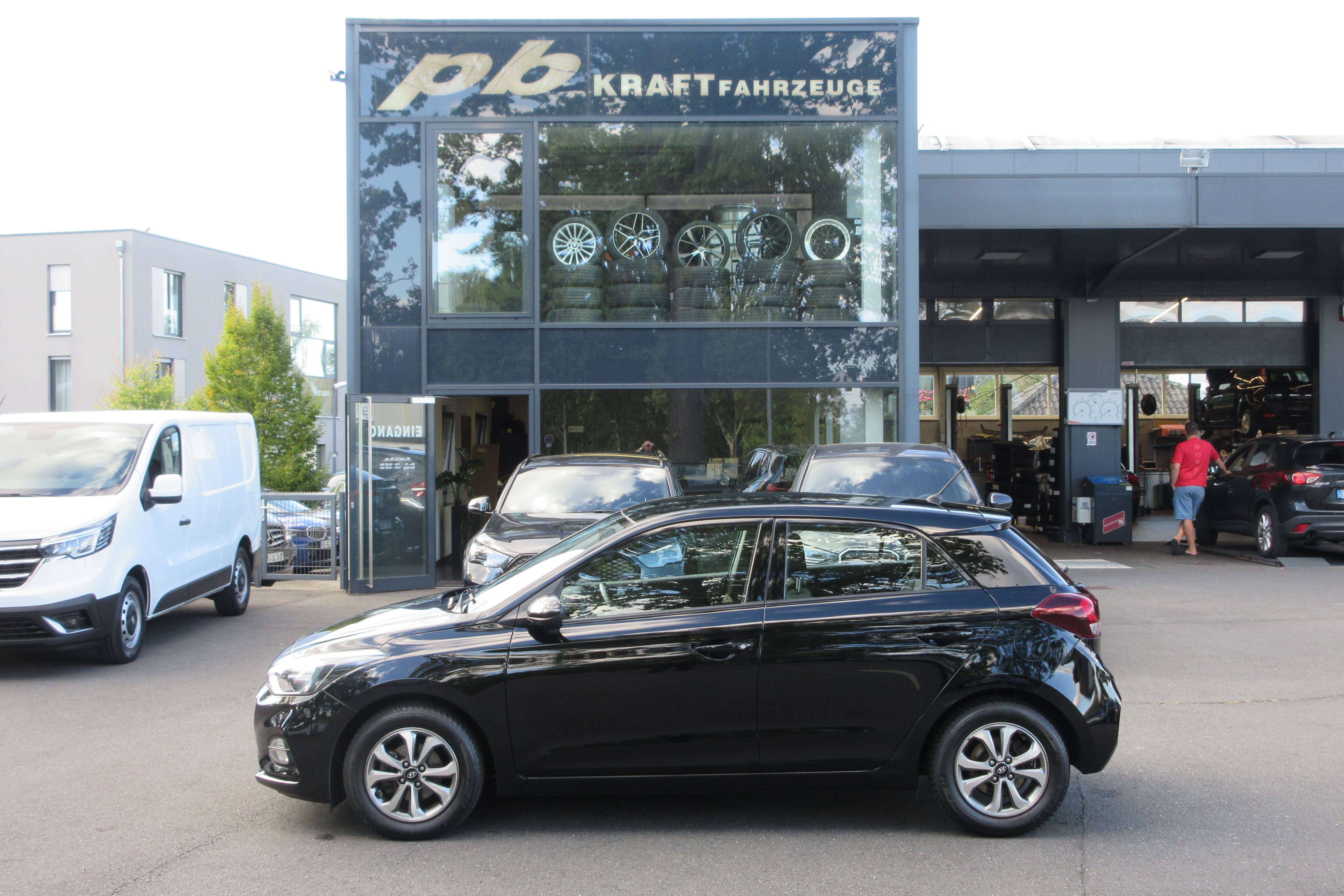 Hyundai i20