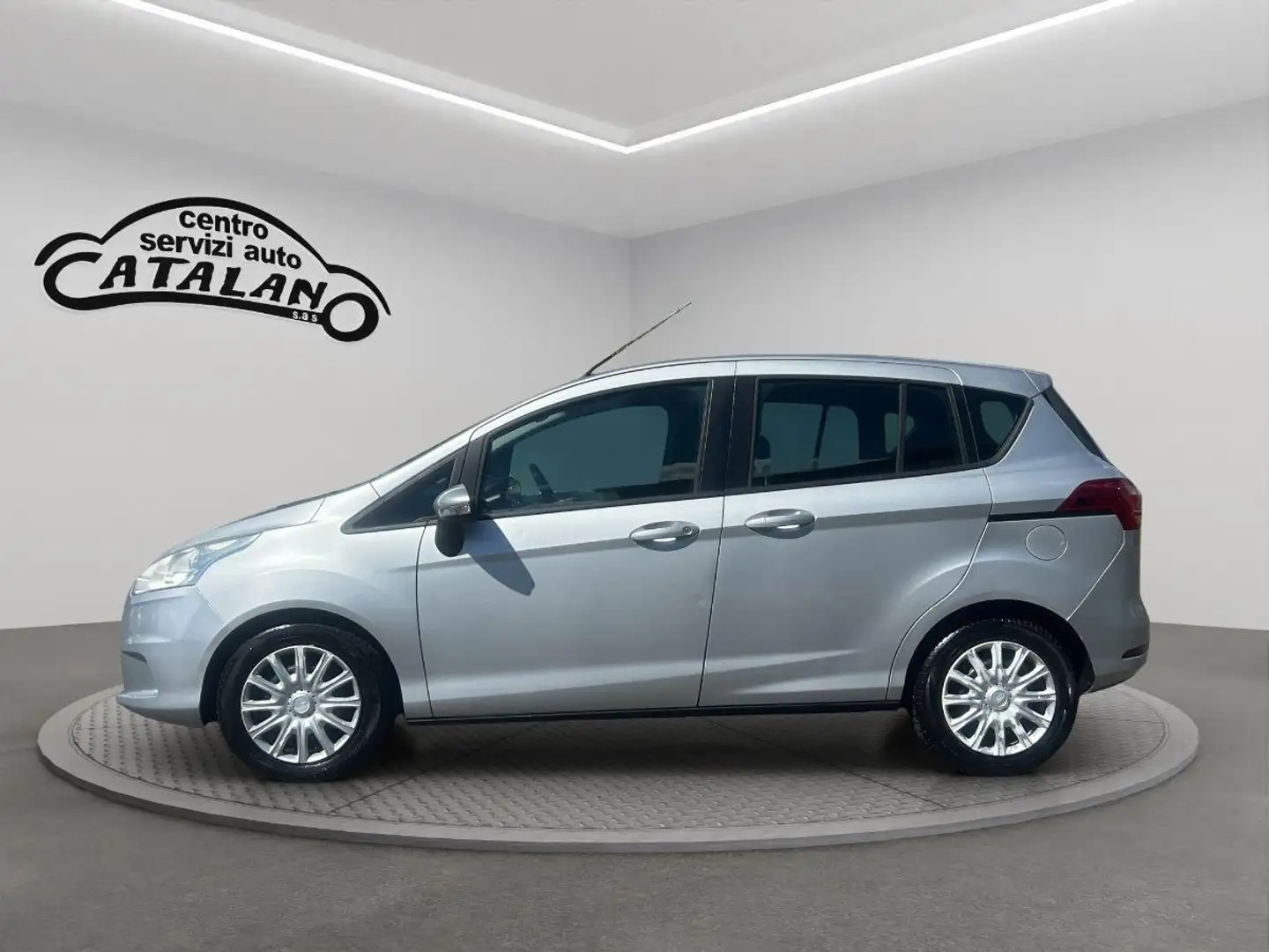 Ford B-Max 1.6 TDCi 95CV Titanium Gris - 2