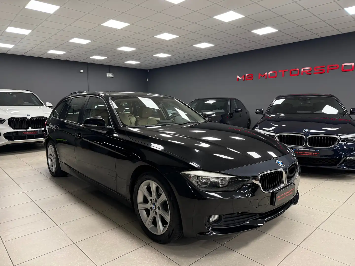 BMW 318 318d Touring Business auto - 1