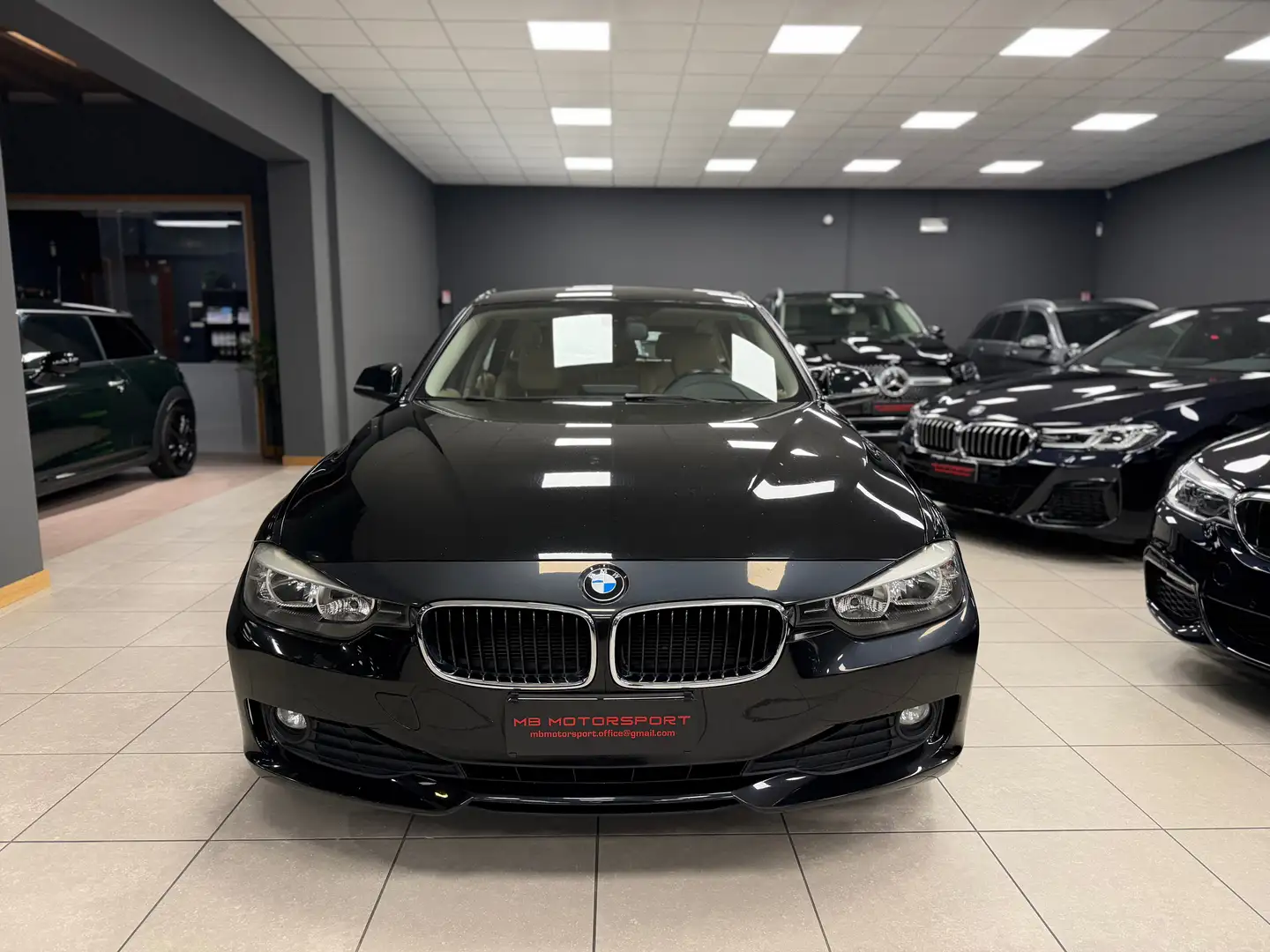 BMW 318 318d Touring Business auto - 2