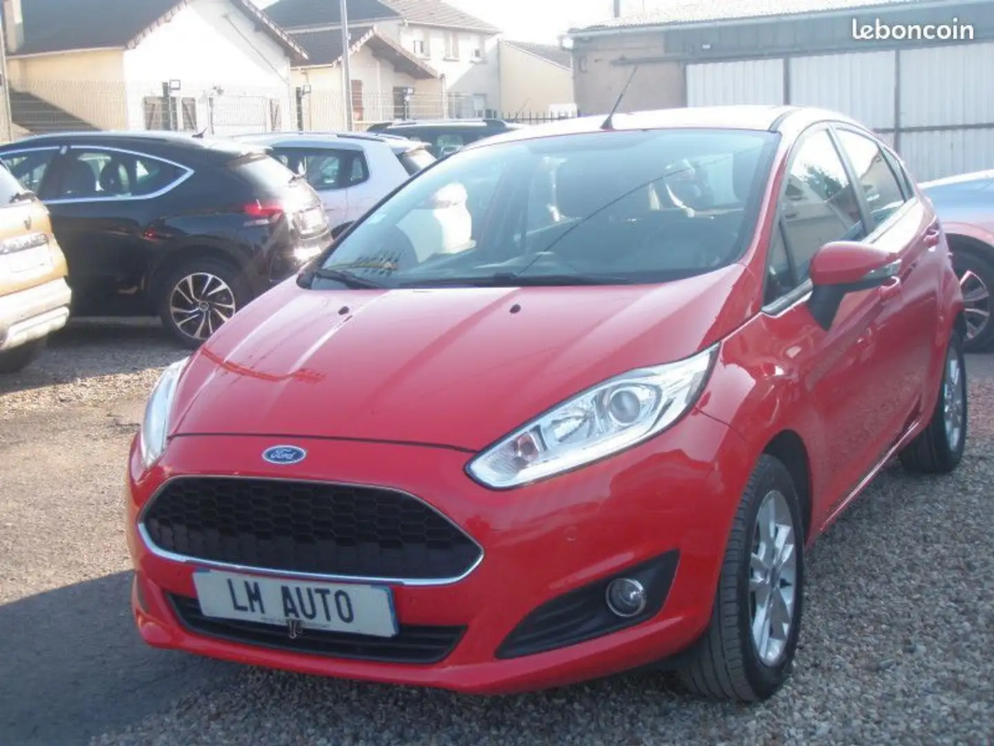 Ford Fiesta V (2) 1.0 80 S&S TITANIUM 5P Rouge - 1