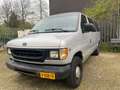 Ford Econoline Srebrny - thumbnail 1