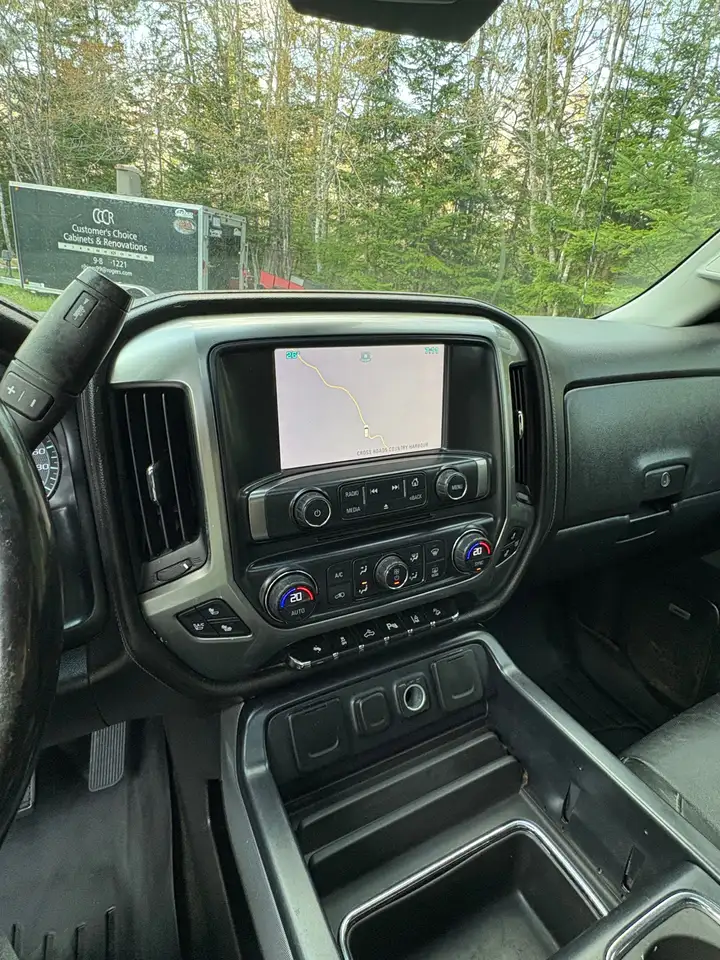 Chevrolet Silverado 1500 снимка Chevrolet Silverado 1500
