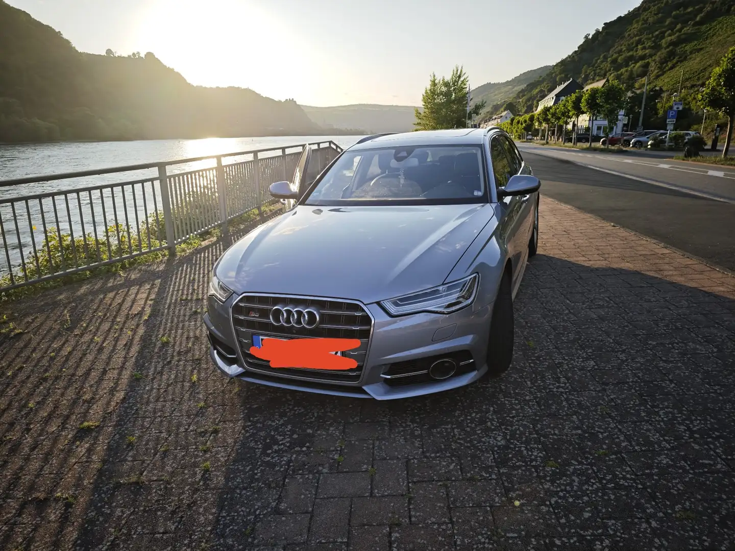 Audi S6 Avant - 1