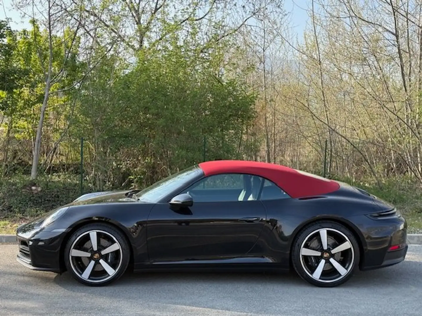Porsche 992 911 CABRIO 3.0 Carrera 394cv ** SOLO NOLEGGIO ** Nero - 1