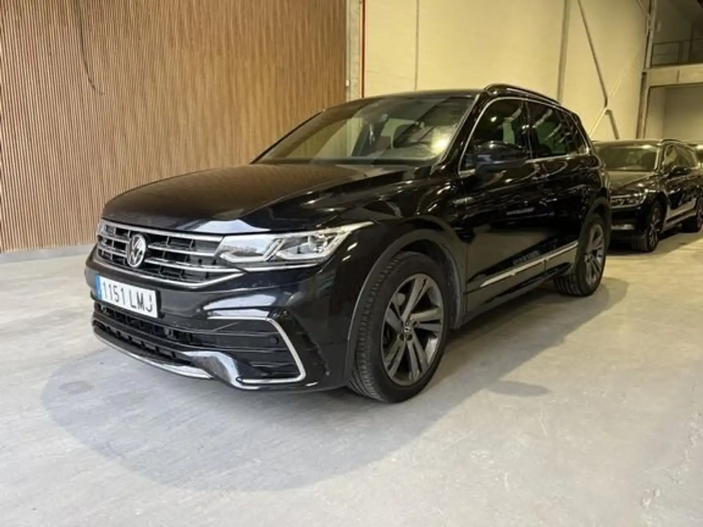 Volkswagen Tiguan Tiguan 2.0TDI R-Line DSG 110kW R-Line - 2