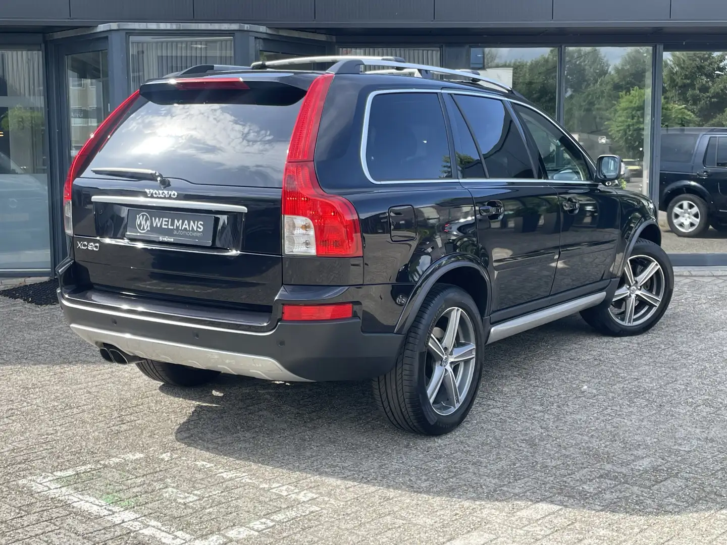 Volvo XC90 3.2 Sport Youngtimer | Schuifdak | Navi | BLIS Noir - 2