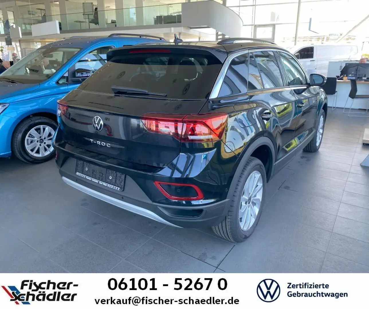 Volkswagen T-Roc T-ROC Life 1.5TSI*DSG*AHK*LED*R2D*RearView*IQ.Dr Schwarz - 2