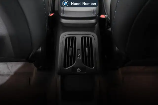 BMW X1 view 15