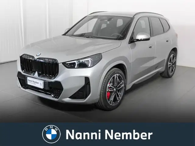 BMW X1 main image