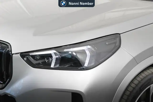 BMW X1 view 5