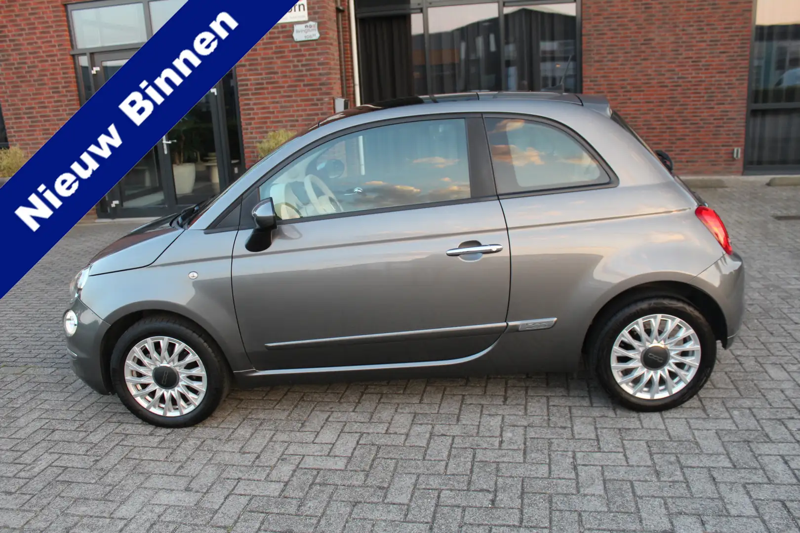 Fiat 500 1.0 Hybrid Airco-Cruise-Pano-Carplay 19.000 KM Grijs - 1
