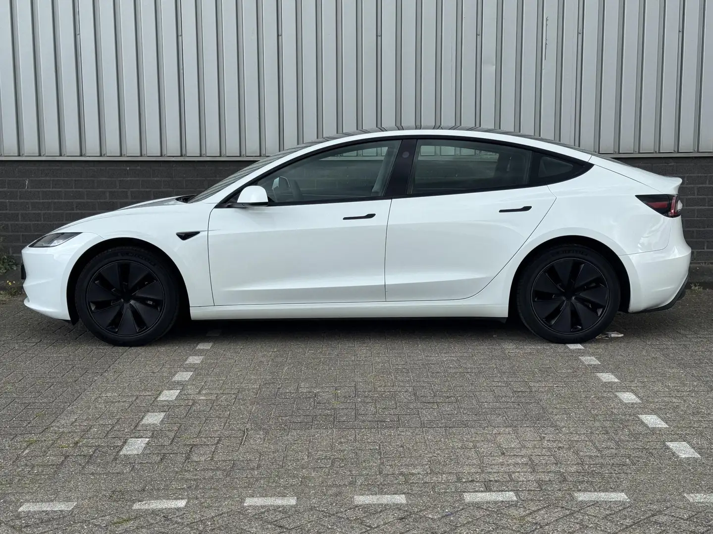 Tesla Model 3 RWD 60 kWh NL AUTO (Incl BTW) Weiß - 2