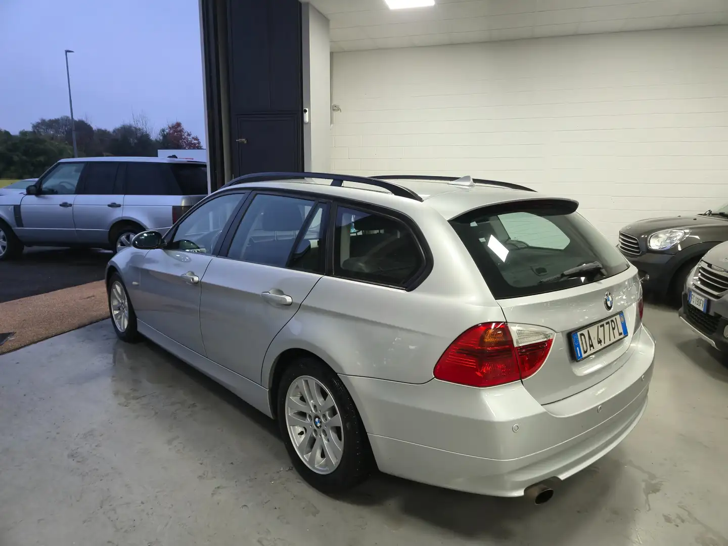 BMW 320 Serie 3 E91 Touring 320d Touring Msport Grau - 2