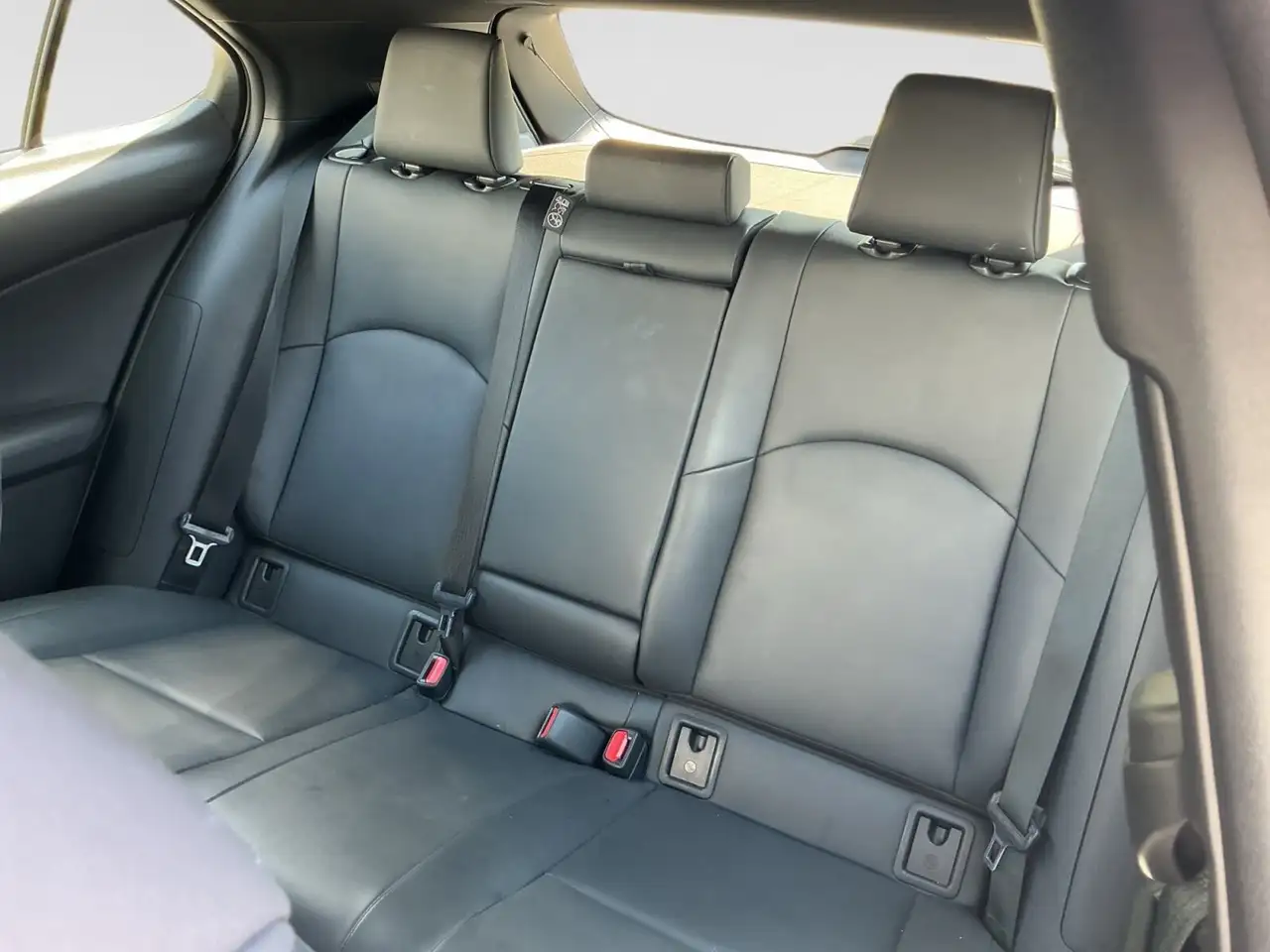 Lexus UX снимка Lexus UX