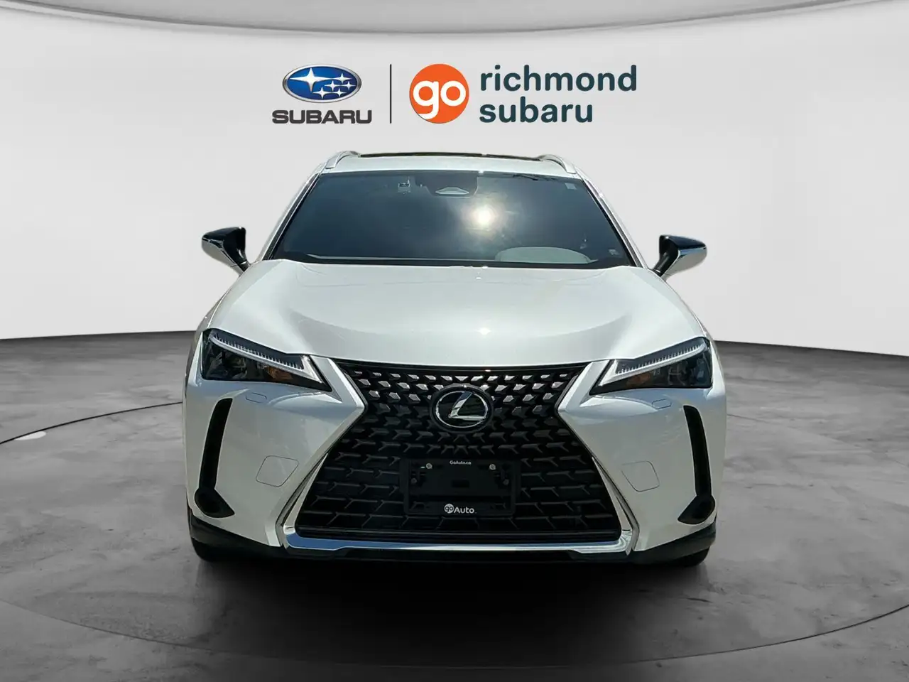 Lexus UX снимка Lexus UX