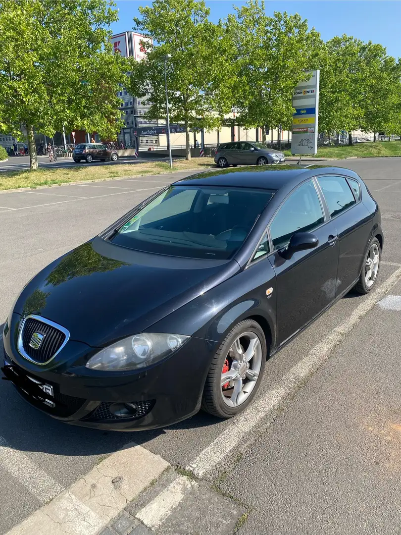 SEAT Leon 1.4 TSI Comfort Limited Schwarz - 2