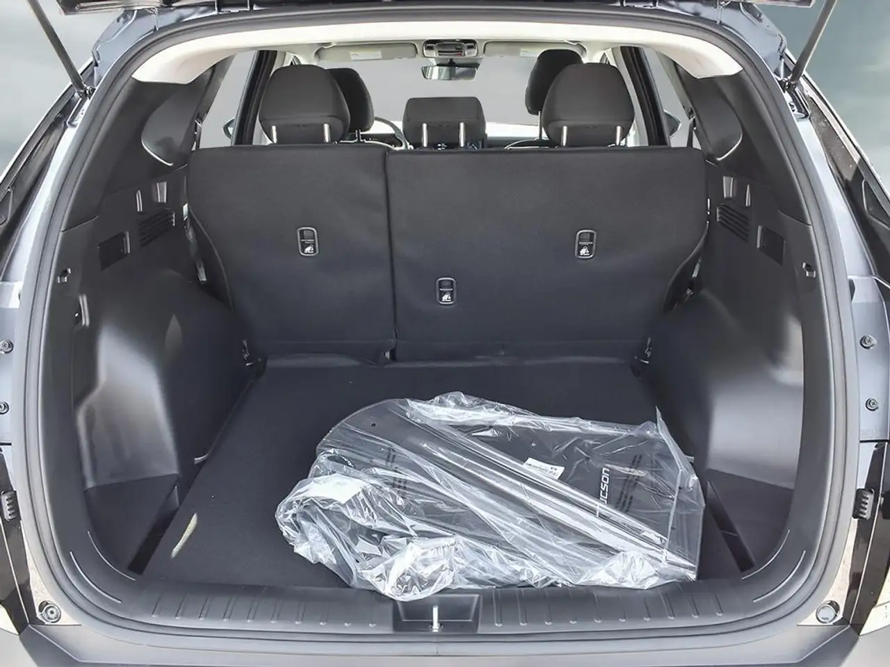 Hyundai TUCSON снимка Hyundai TUCSON