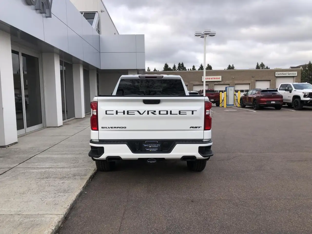 Chevrolet Silverado 1500 снимка Chevrolet Silverado 1500