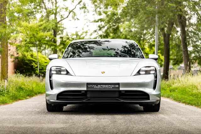 Porsche Taycan view 2