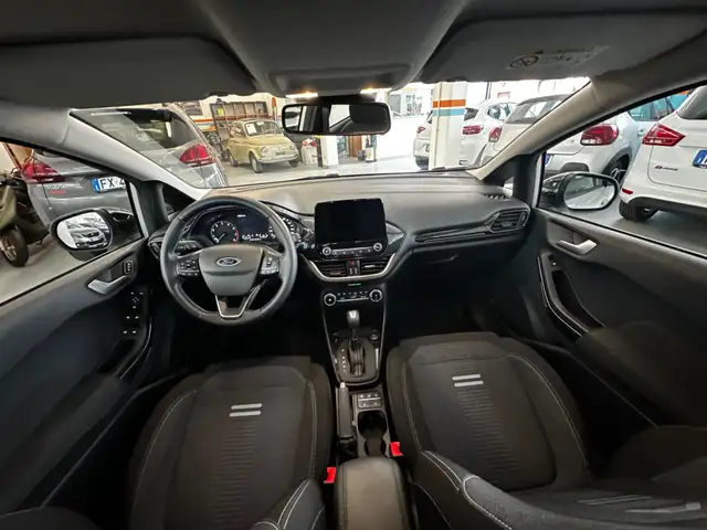 Ford Fiesta view 14