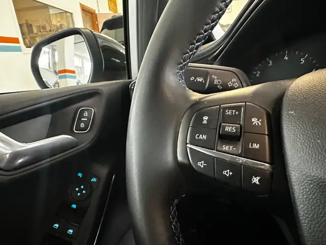 Ford Fiesta view 9