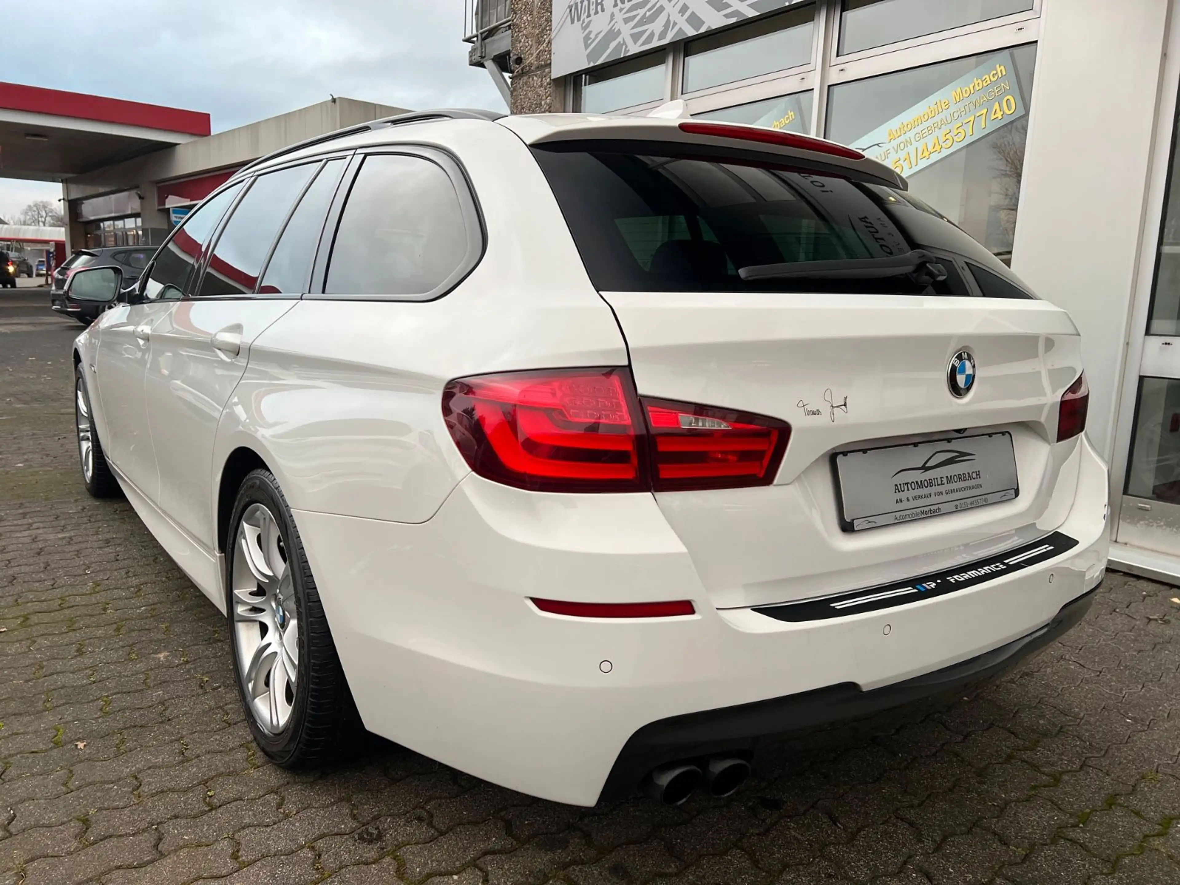 BMW 525 d xDrive M-Paket*BI-XENON*PANO*HEADUP*KAMERA — photo 7