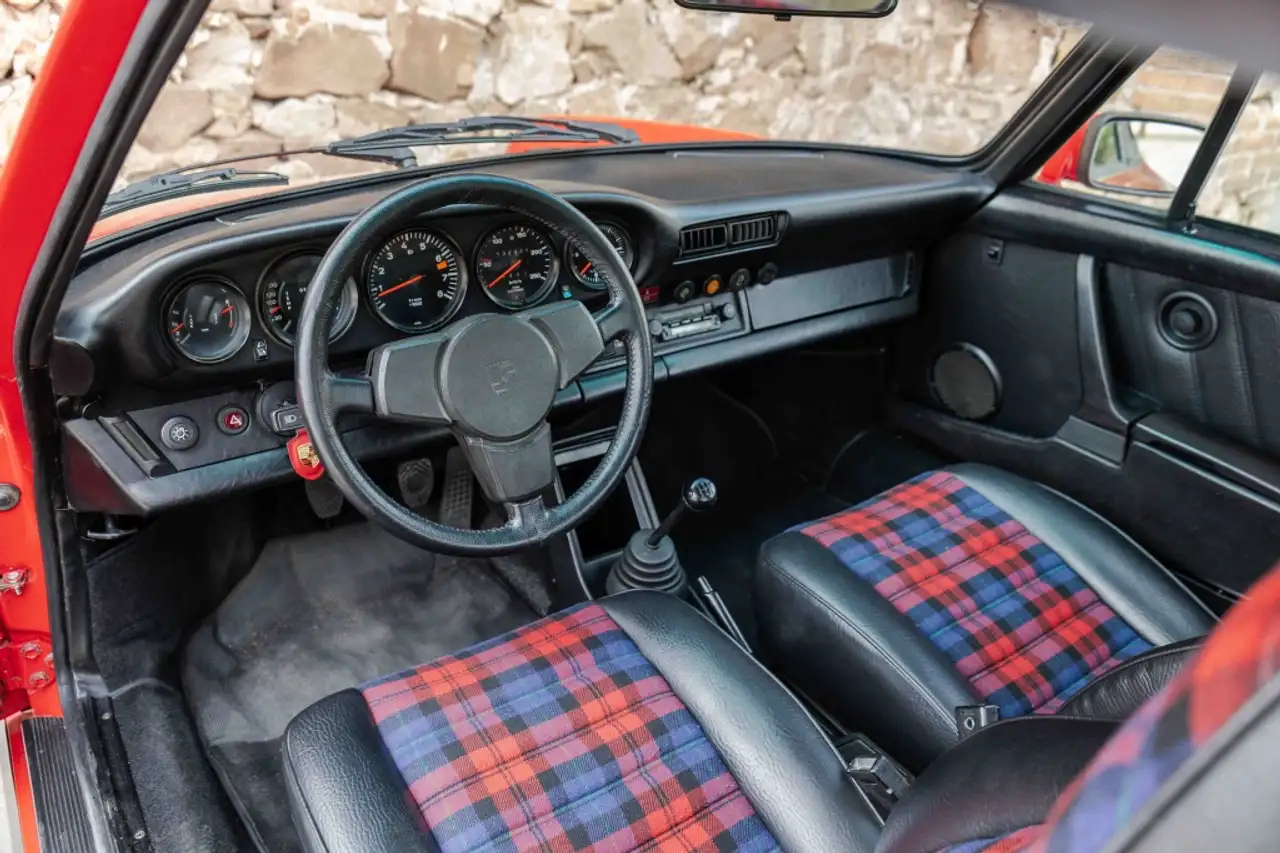 Porsche 911 SC 3.0, foto 8